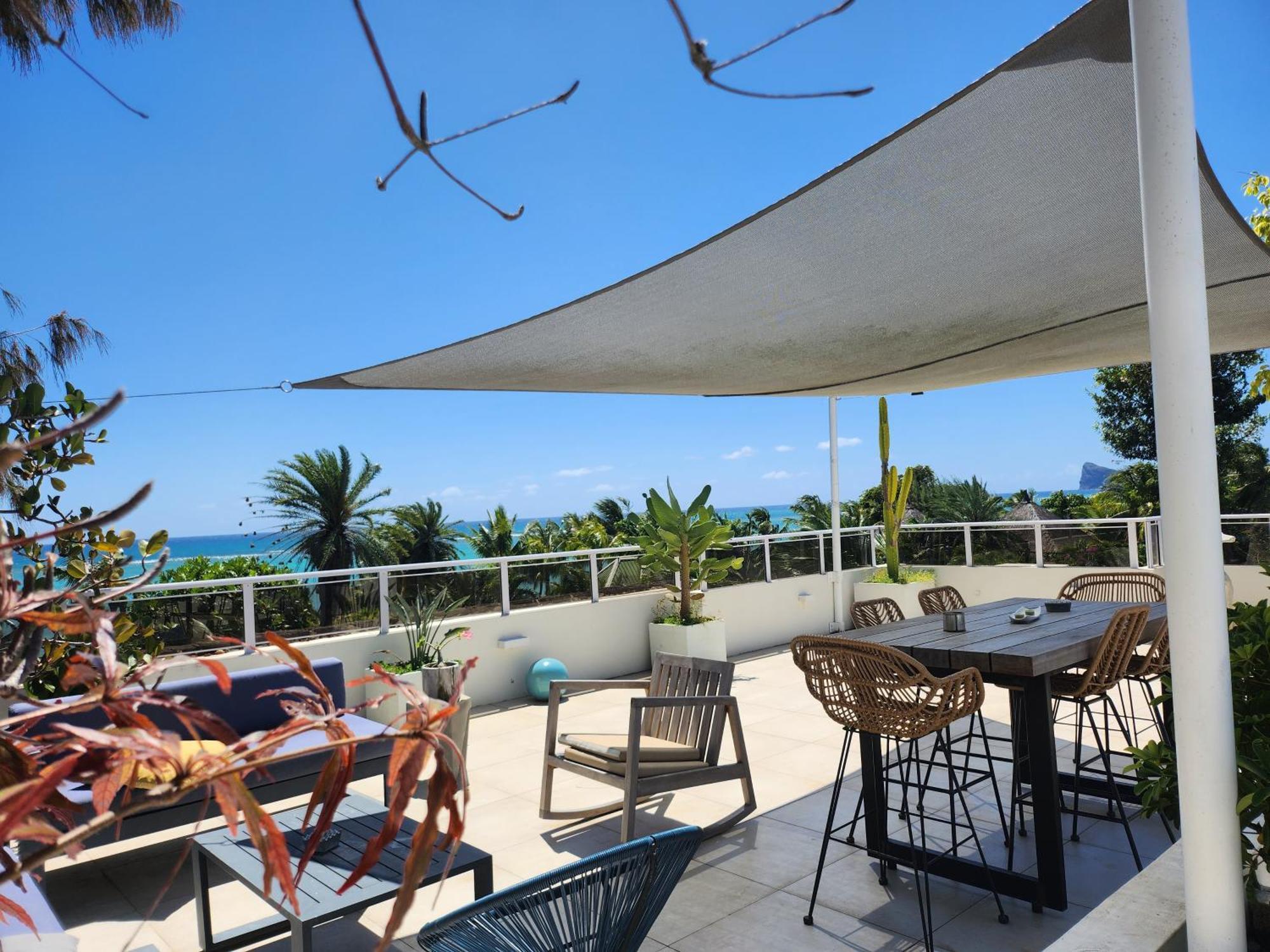 Penthouse Vue Avec Rooftop * Grand Baie