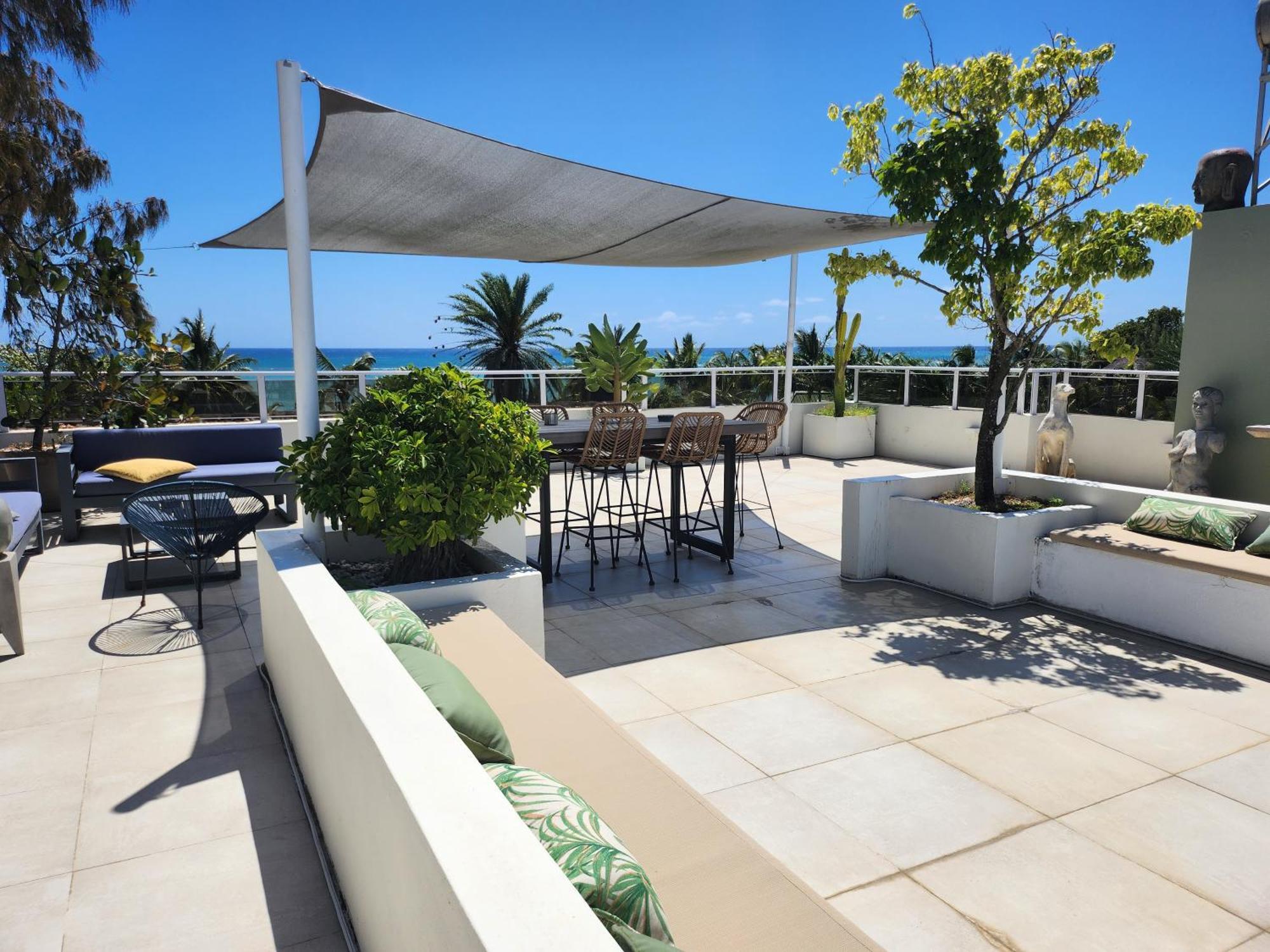 Penthouse Vue Avec Rooftop Apartment Grand Baie